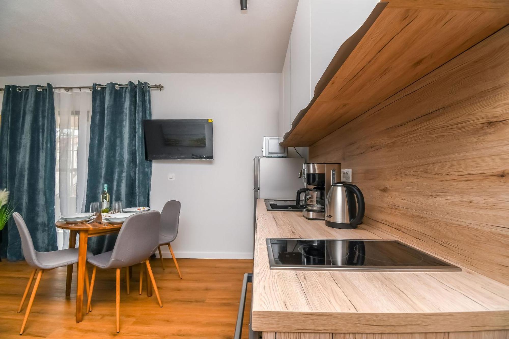Apartments Neli Trogir Luaran gambar