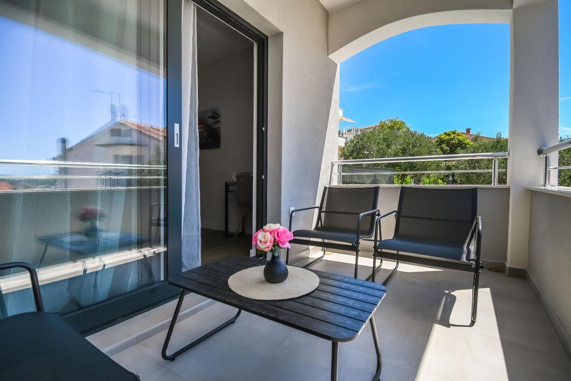 Apartments Neli Trogir Luaran gambar