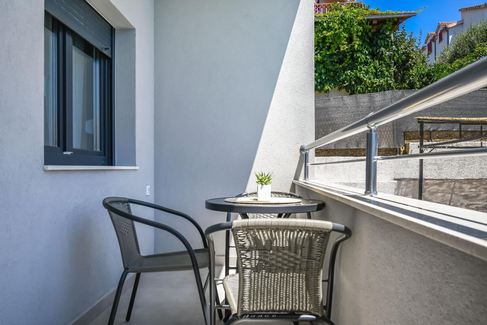 Apartments Neli Trogir Luaran gambar